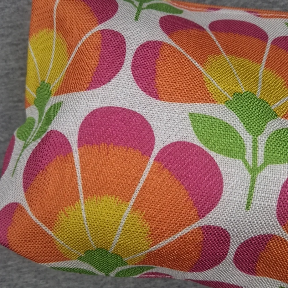 CLINIQUE Floral Print Cosmetic Makeup Bag Zipper Pouch 9.5
